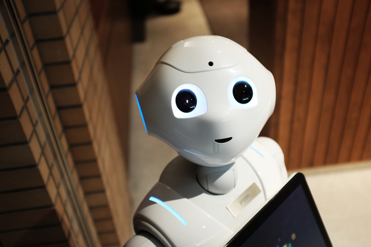 Humanoid robot platform
